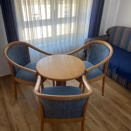 מלון City Pension 4*