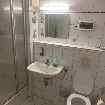 City Pension 4*